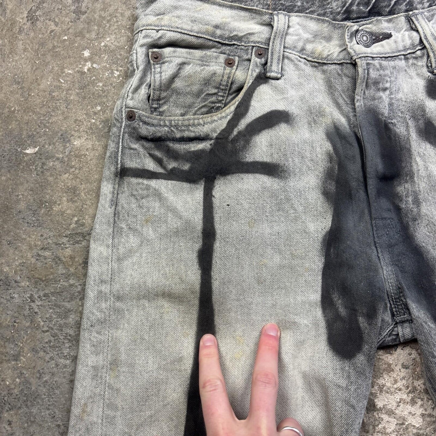 Grey & Black Paint Design Levi’s Jean Shorts | W30"