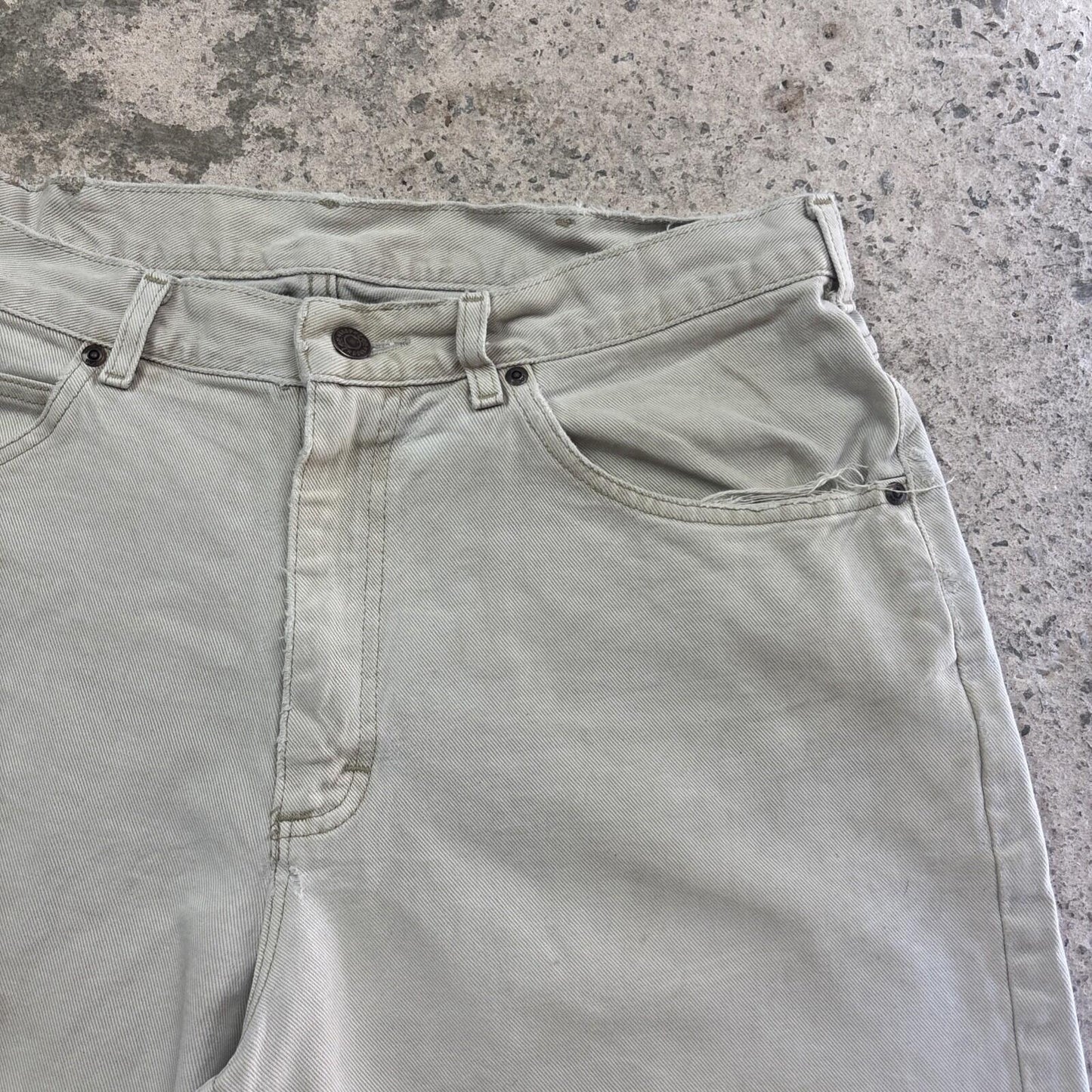 Vintage Beige Lee Relaxed  Jean Shorts | W36"