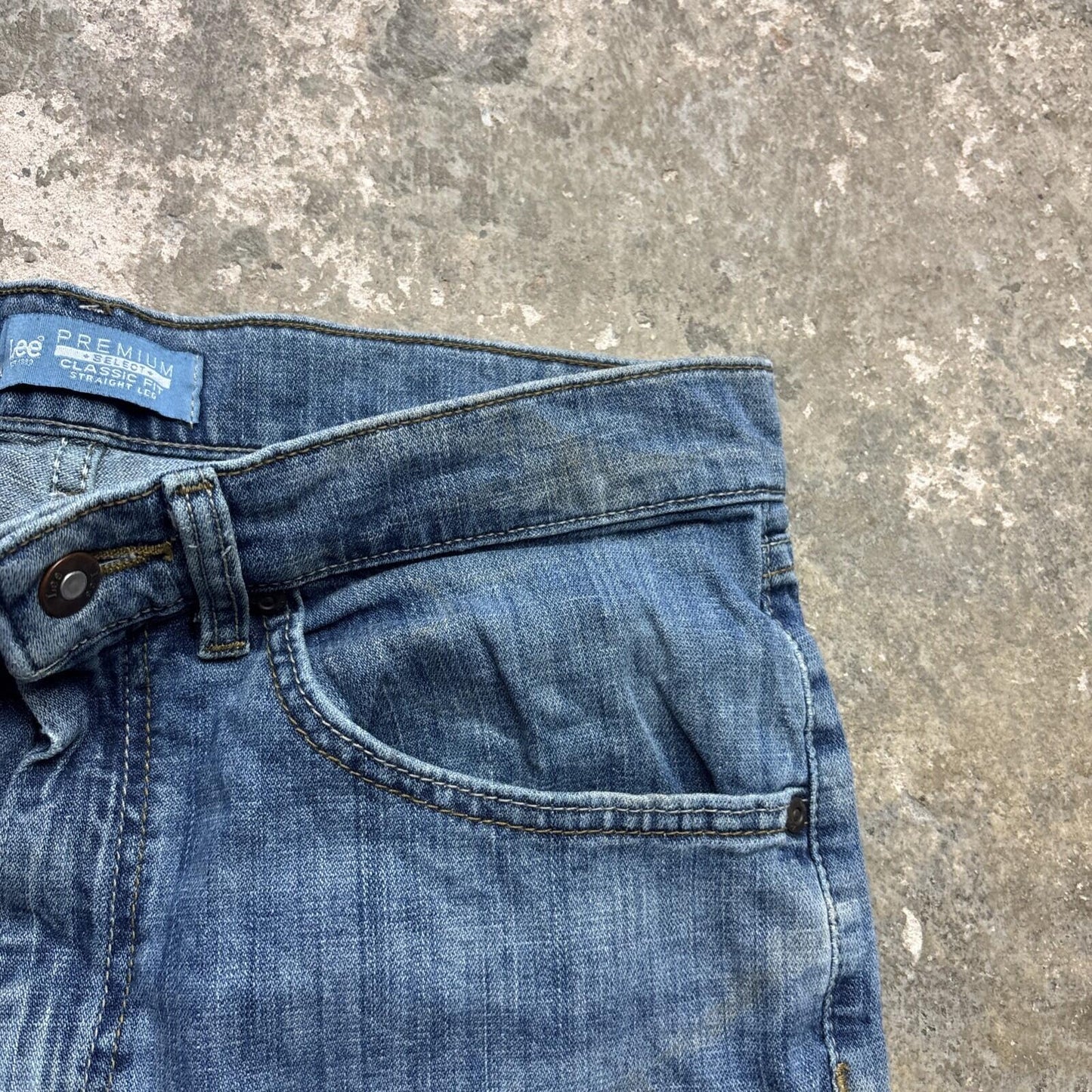 Premium Lee Denim Men’s Cut Off Shorts | W32