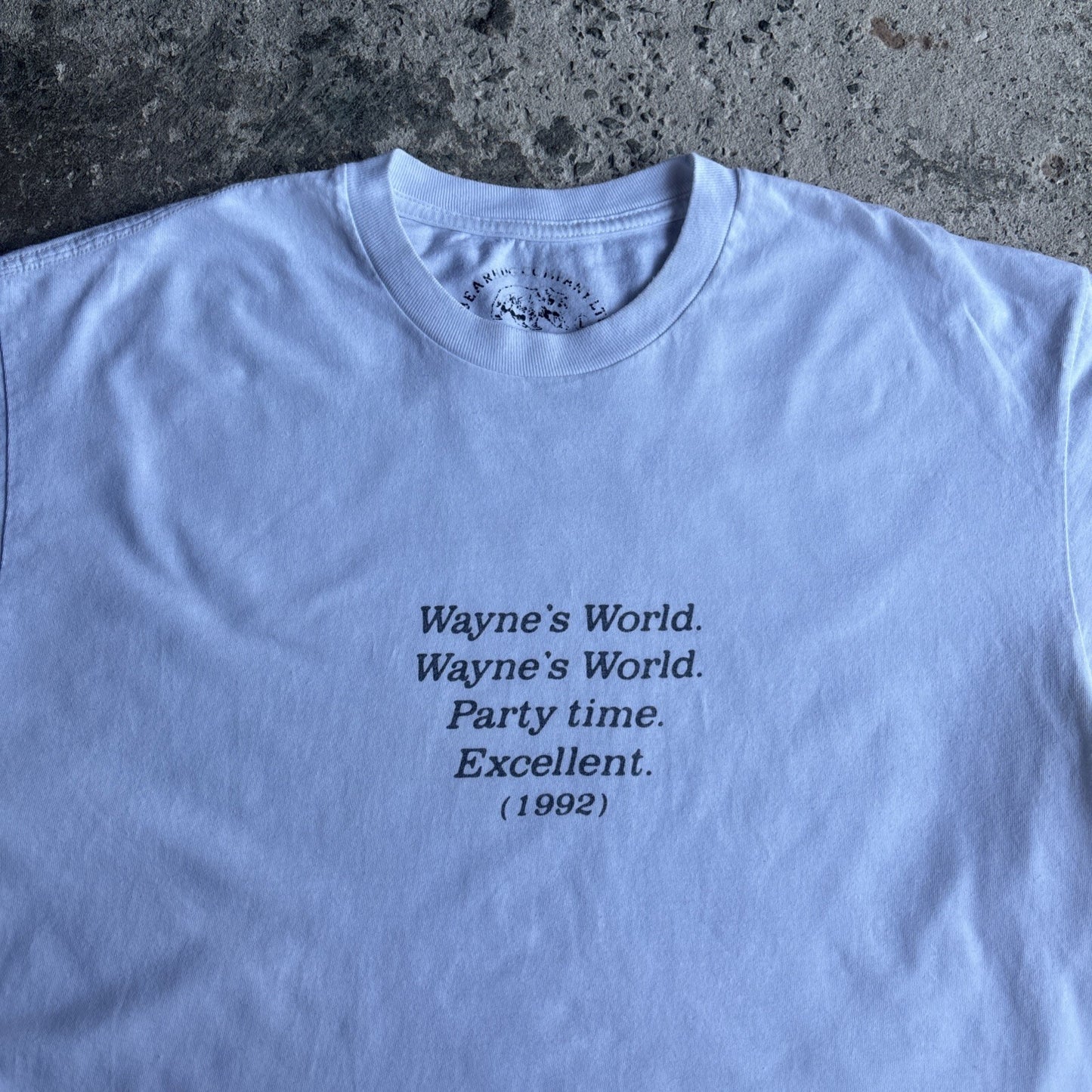 White Graphic Wayne’s World T-shirt | Size: L