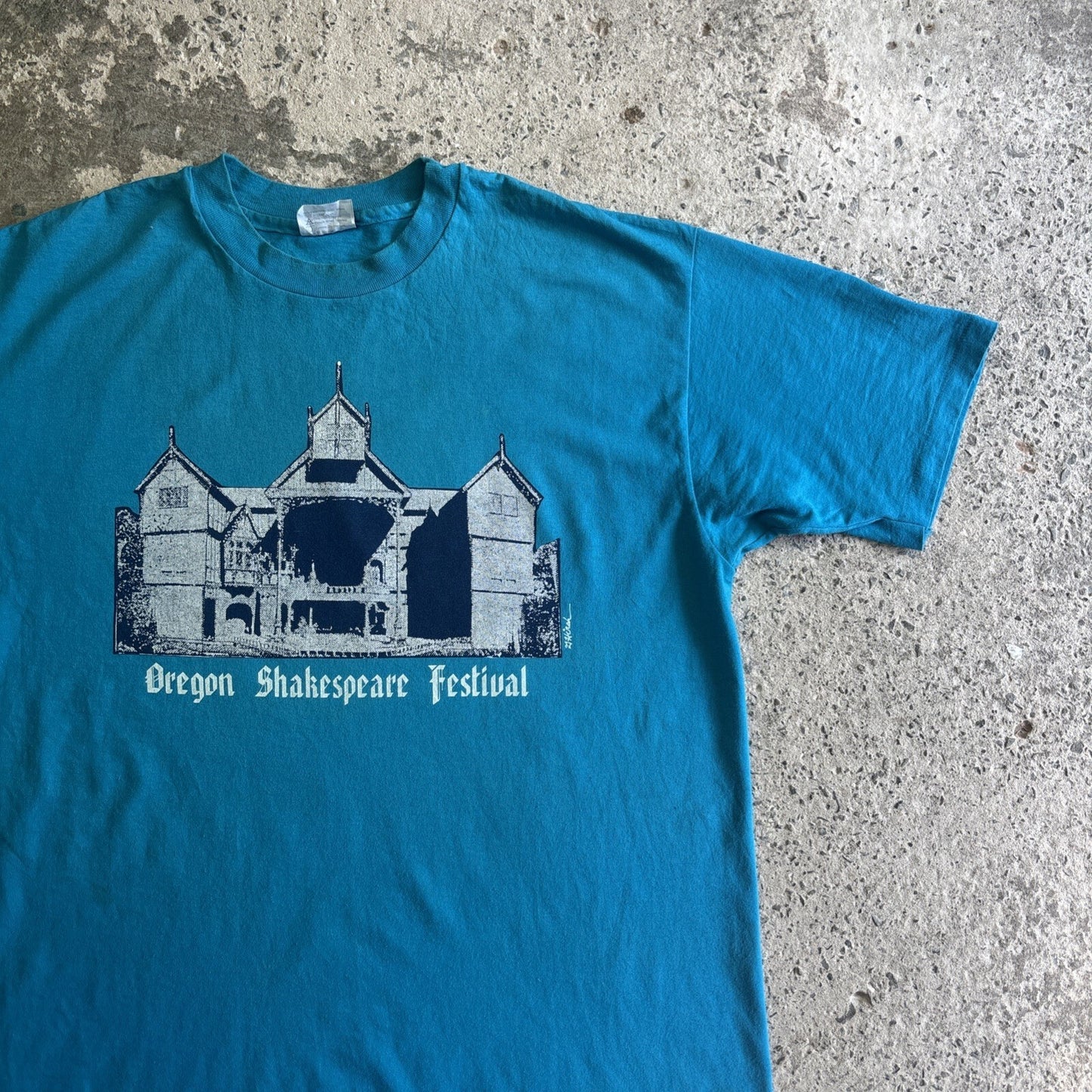 Vibrant Blue Graphic Single Stitch Hanes T-shirt | Size: XL