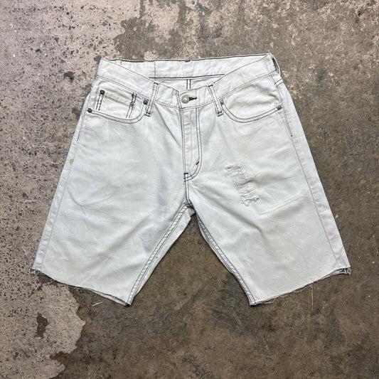 Distressed White Levi’s 514 Men’s Cut Off Shorts | W29