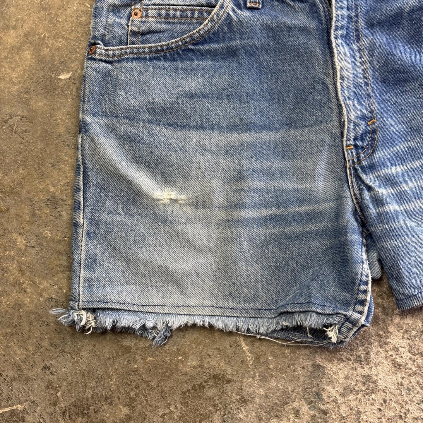 Blue Denim Levi’s Denim Cut Off Short Shorts  | W34"