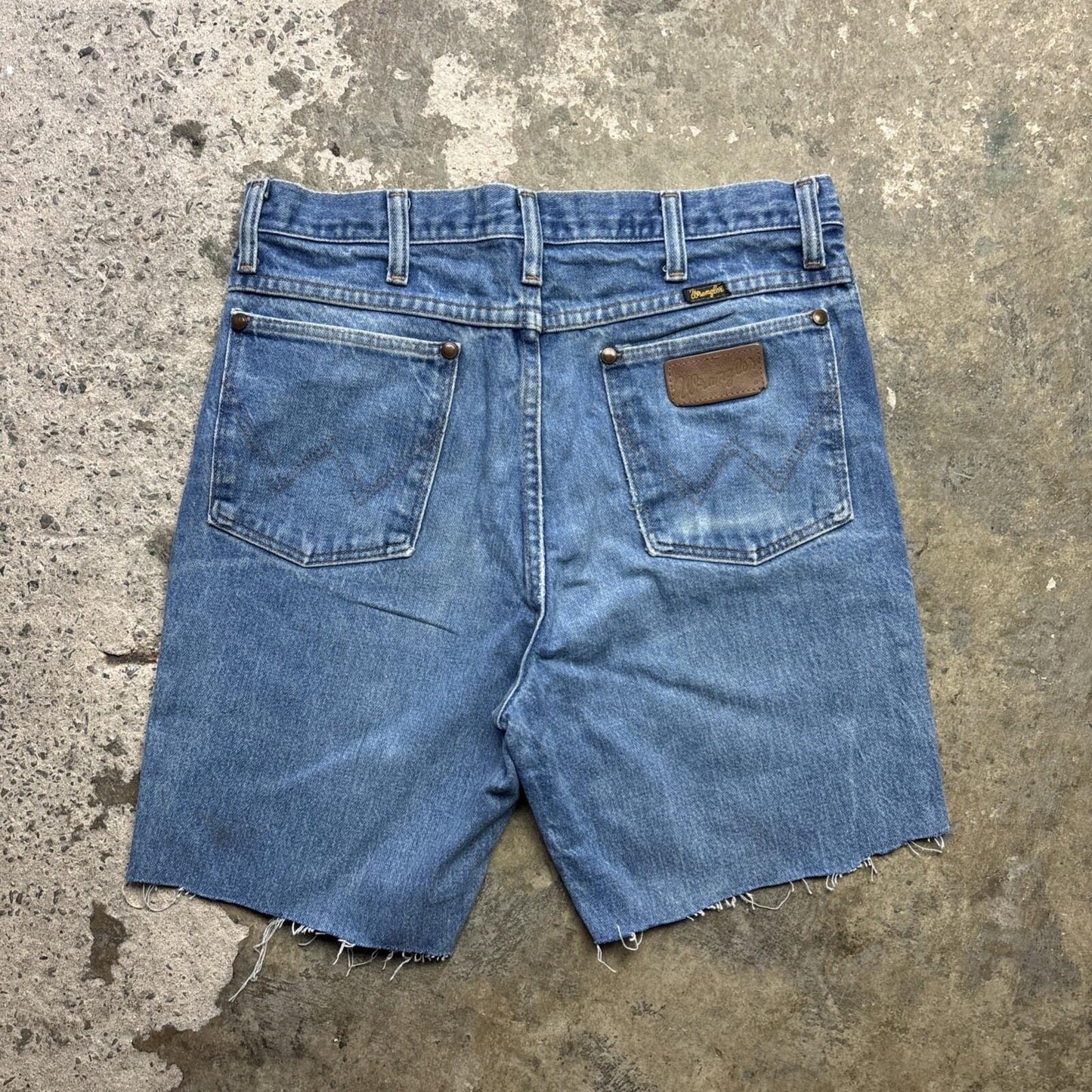 Blue Denim Wrangler Men’s Cut Off Shorts | W31