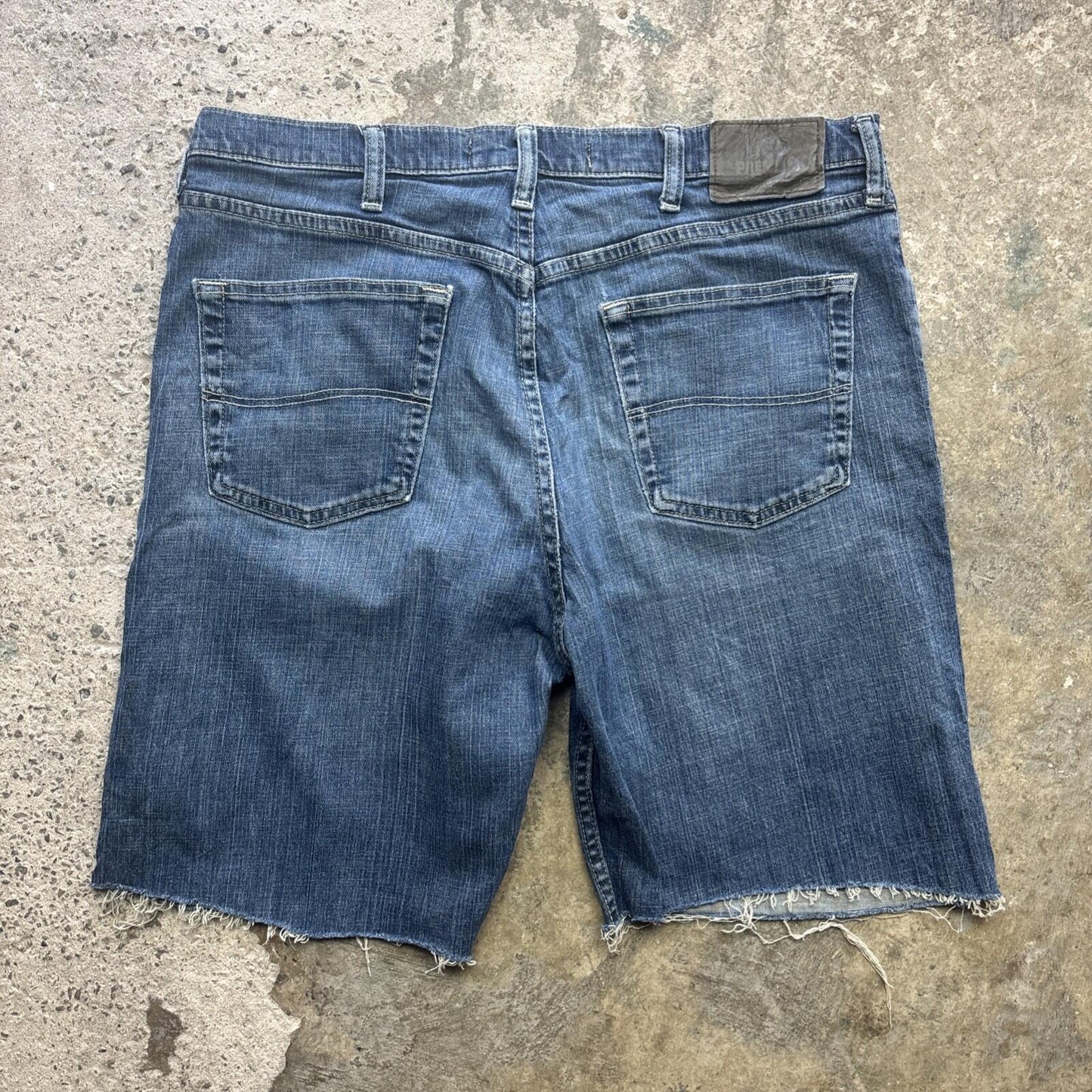 Blue Denim Lee Men’s Cut Off Shorts | W36