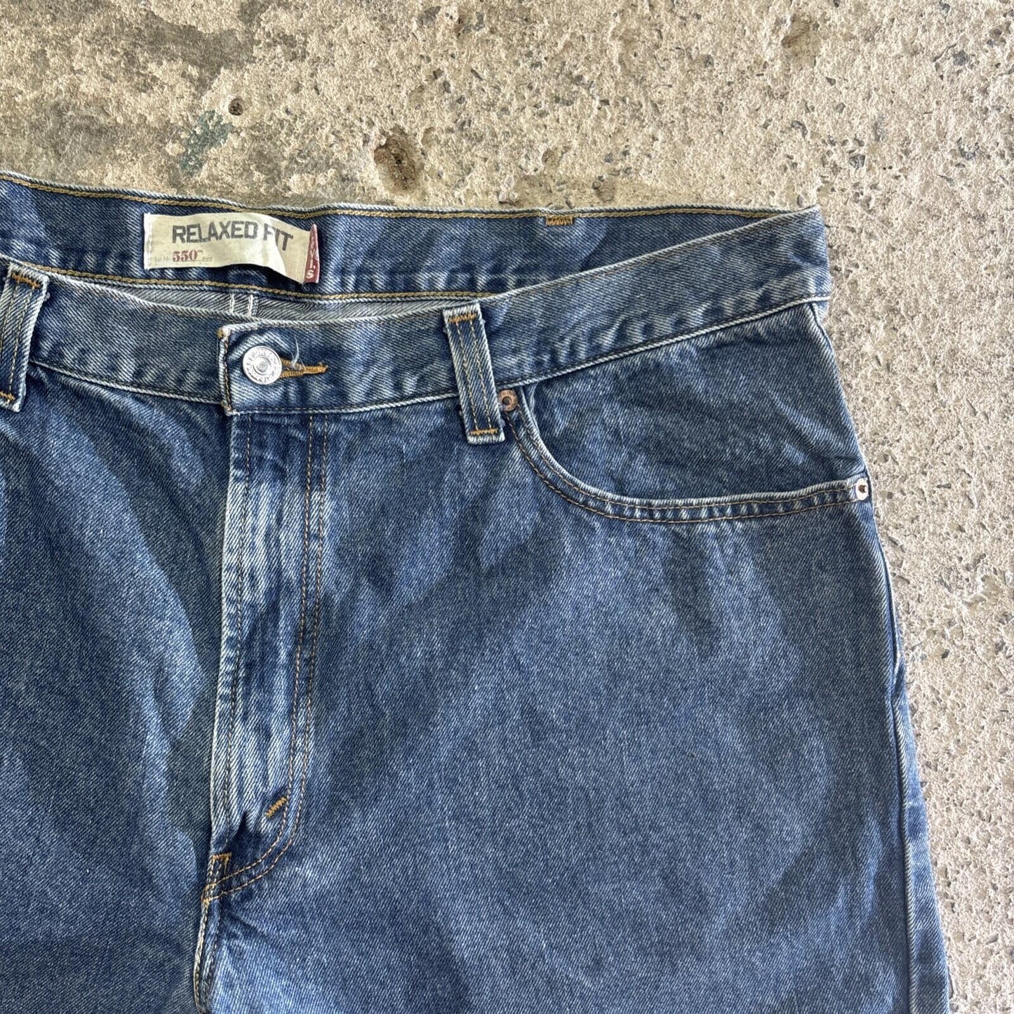 Vintage Blue Denim Levi’s 550 Relaxed Fit Jean Shorts | W40"