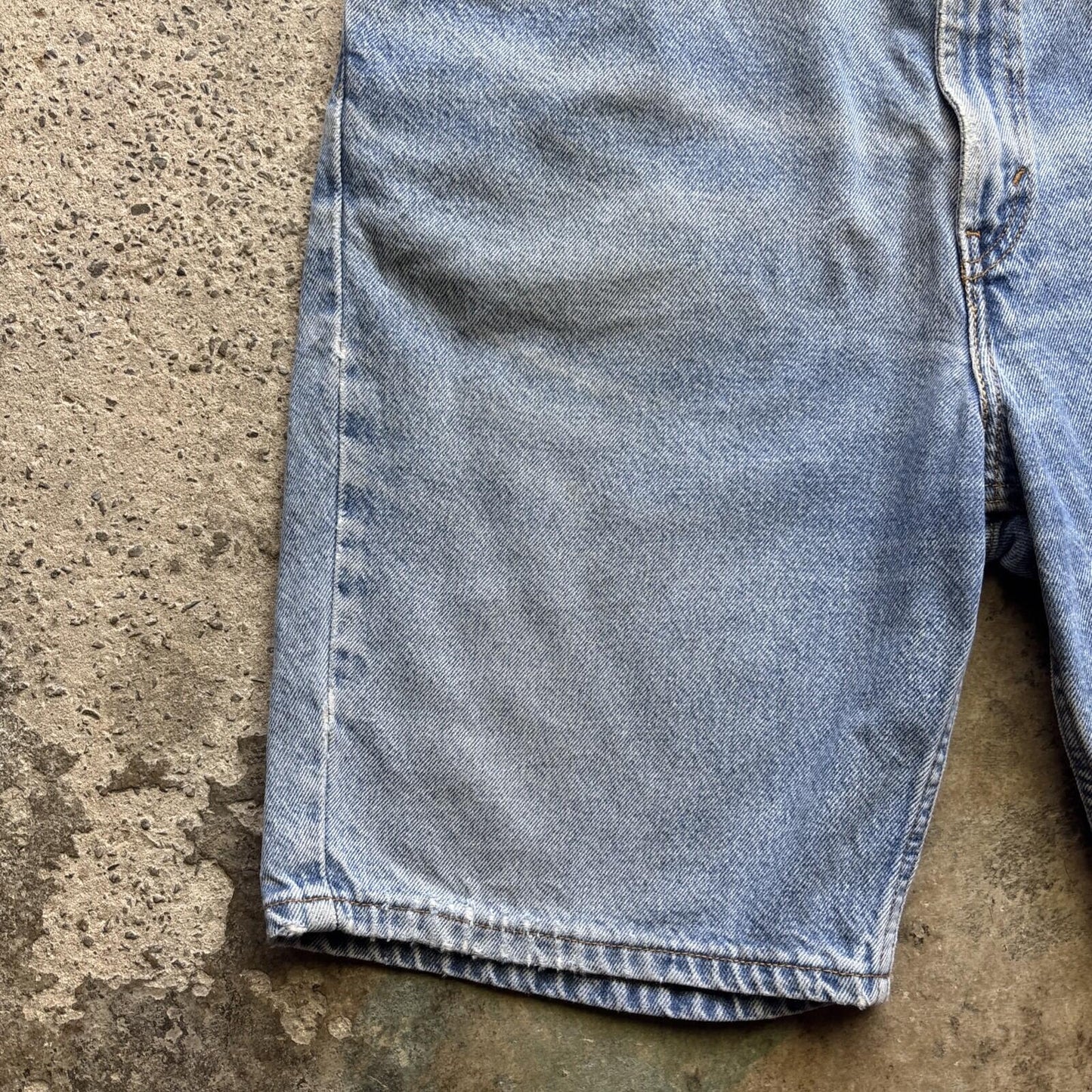 Blue Denim Levi’s 505 Men’s Shorts Jorts | W40