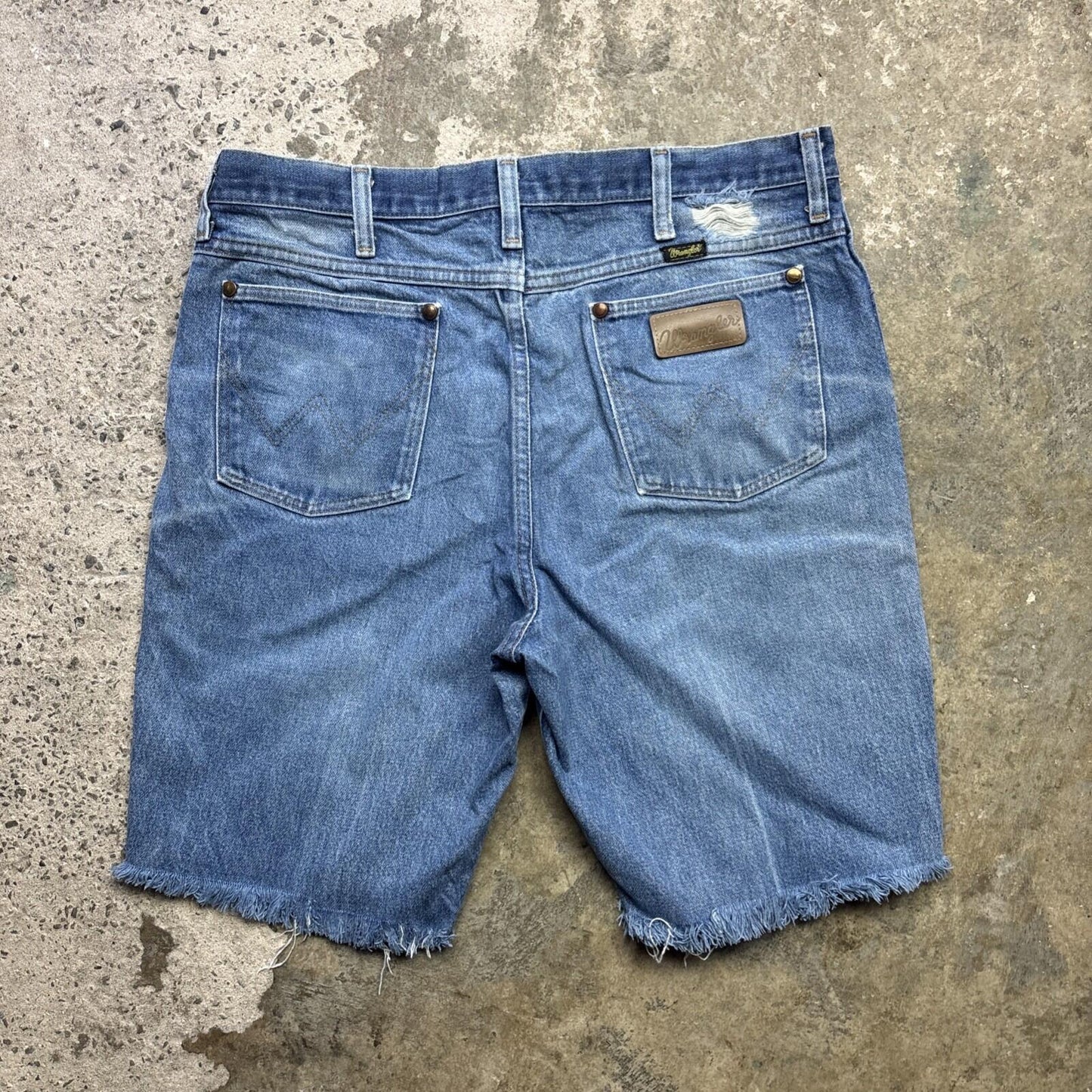 Blue Denim Wrangler Men’s Cut Off Shorts | W36
