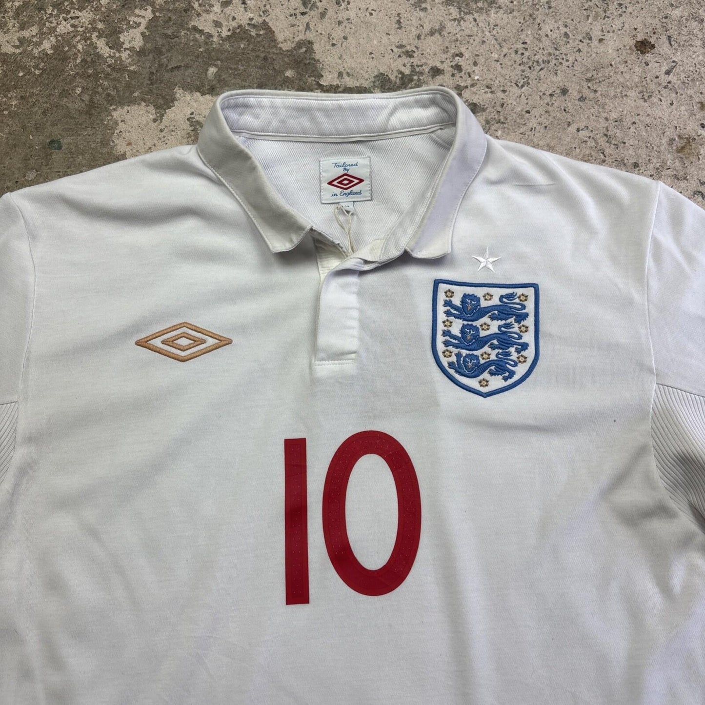 White Umbro 2009/10 England Rooney Football Shirt | Size L