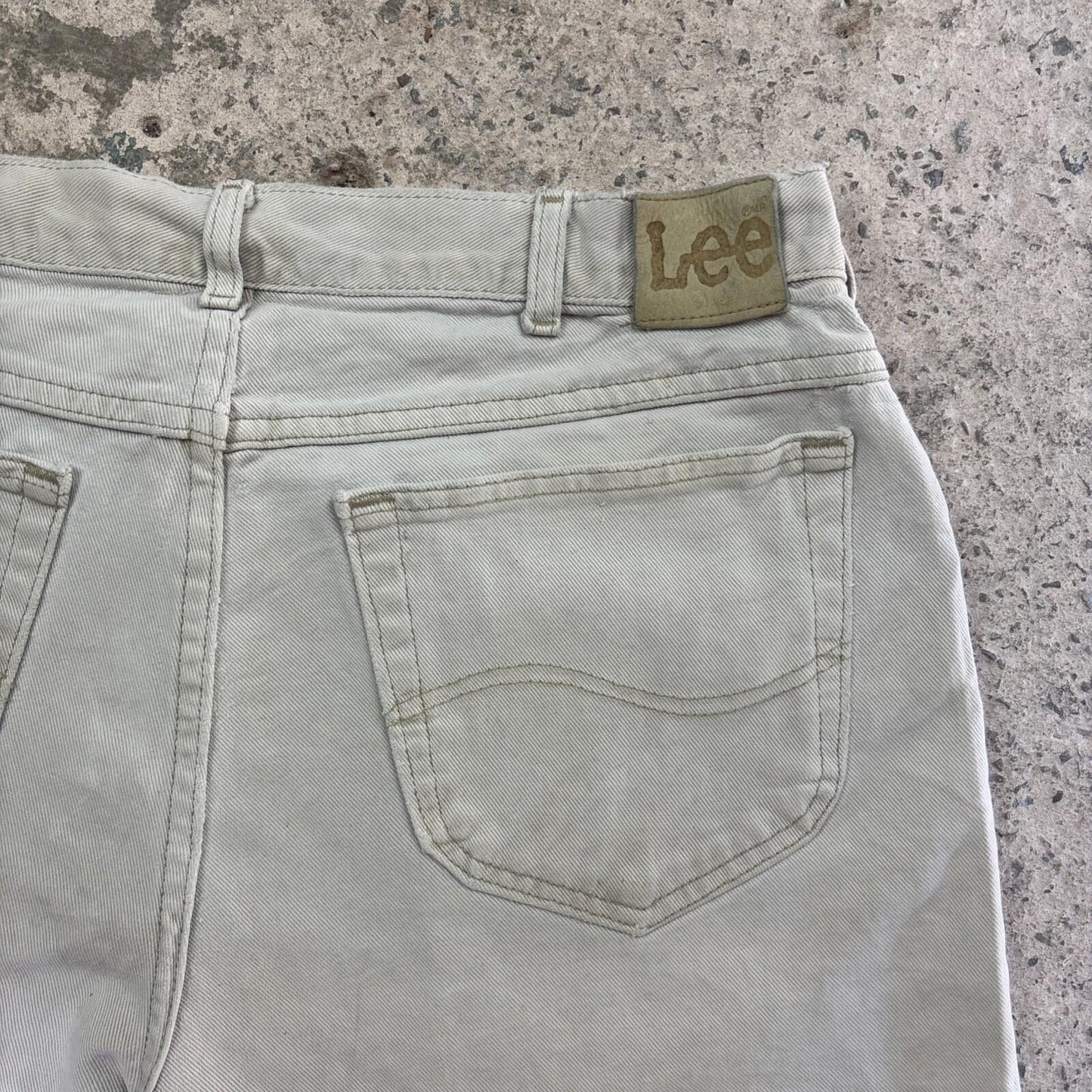 Vintage Beige Lee Relaxed  Jean Shorts | W36"