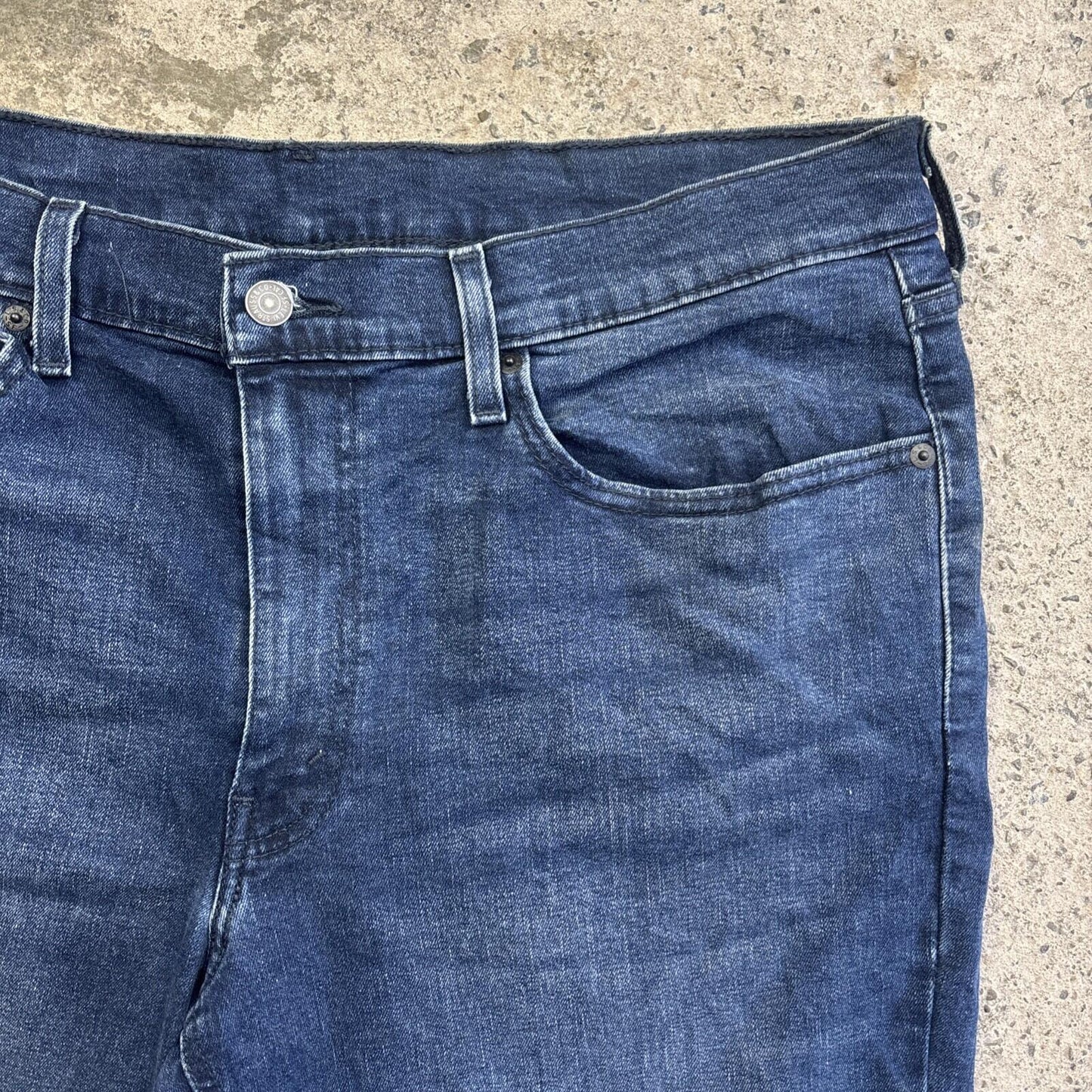 Navy Denim Levi’s Cut Off Jean Shorts | W36"