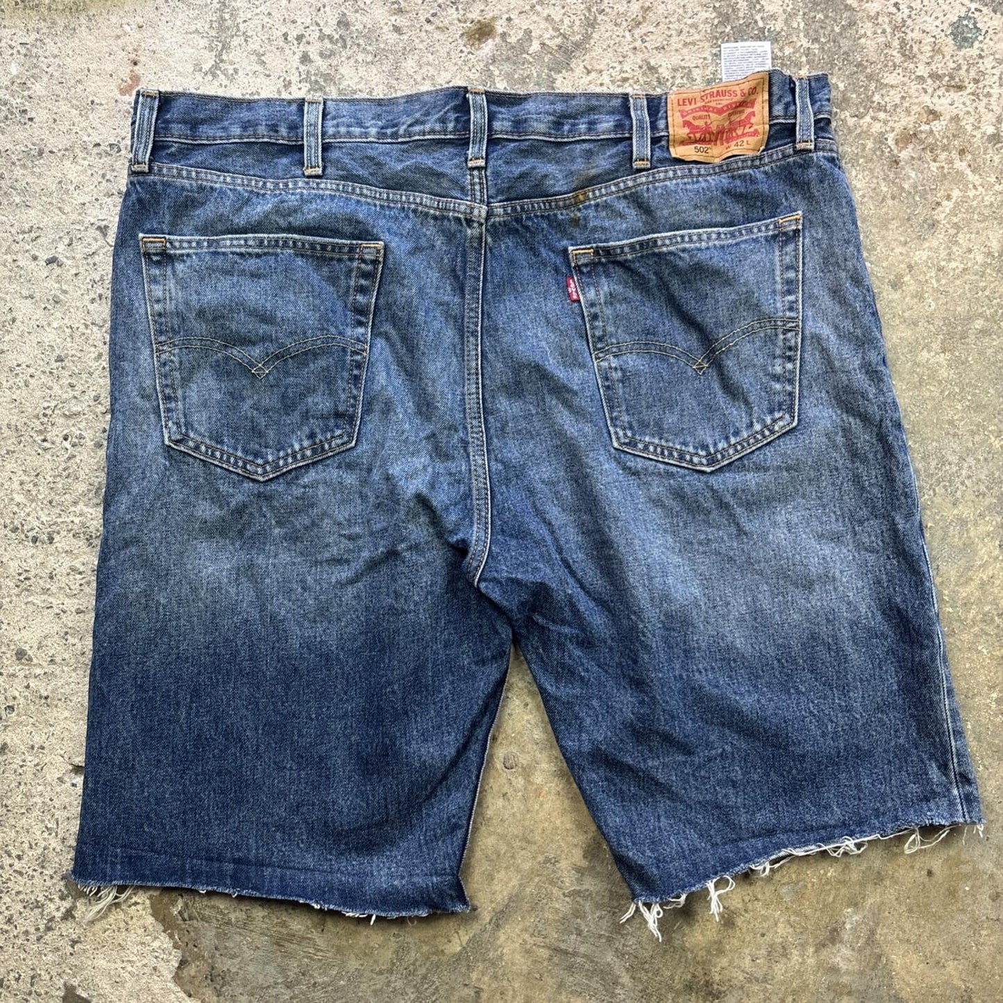 Distressed Blue Denim Levi’s 502 Men’s Cut Off Shorts | W42