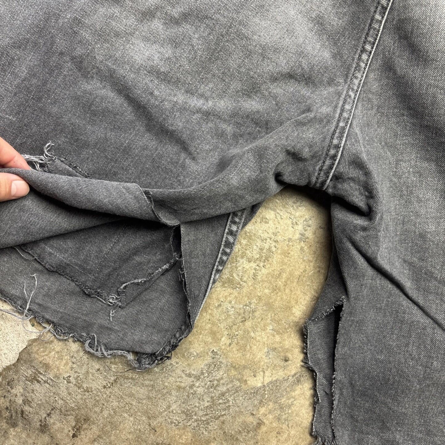 Distressed Grey Levi’s 511 Men’s Cut Off Shorts | W44