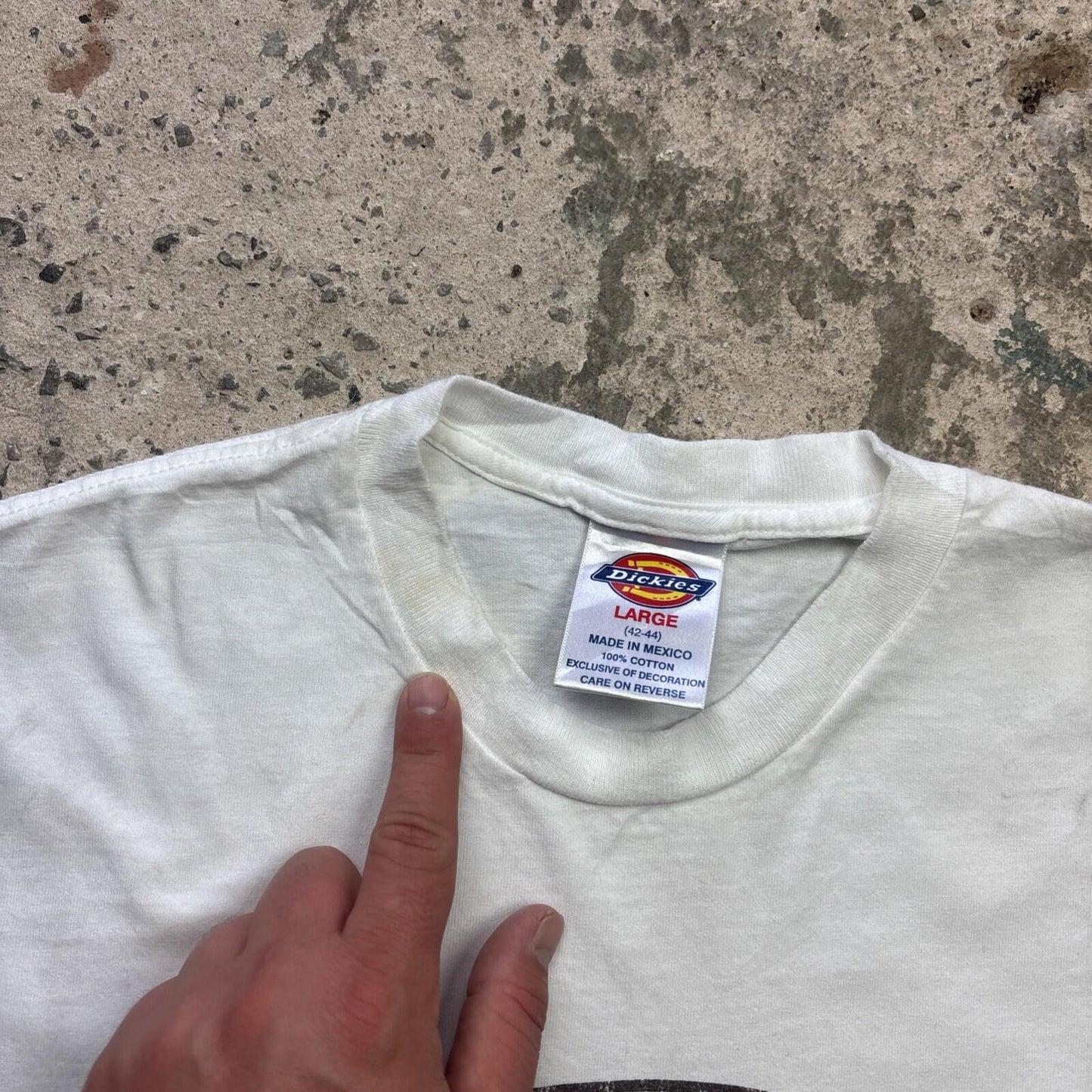 Vintage White Dickies Logo Graphic Men’s T-shirt | L