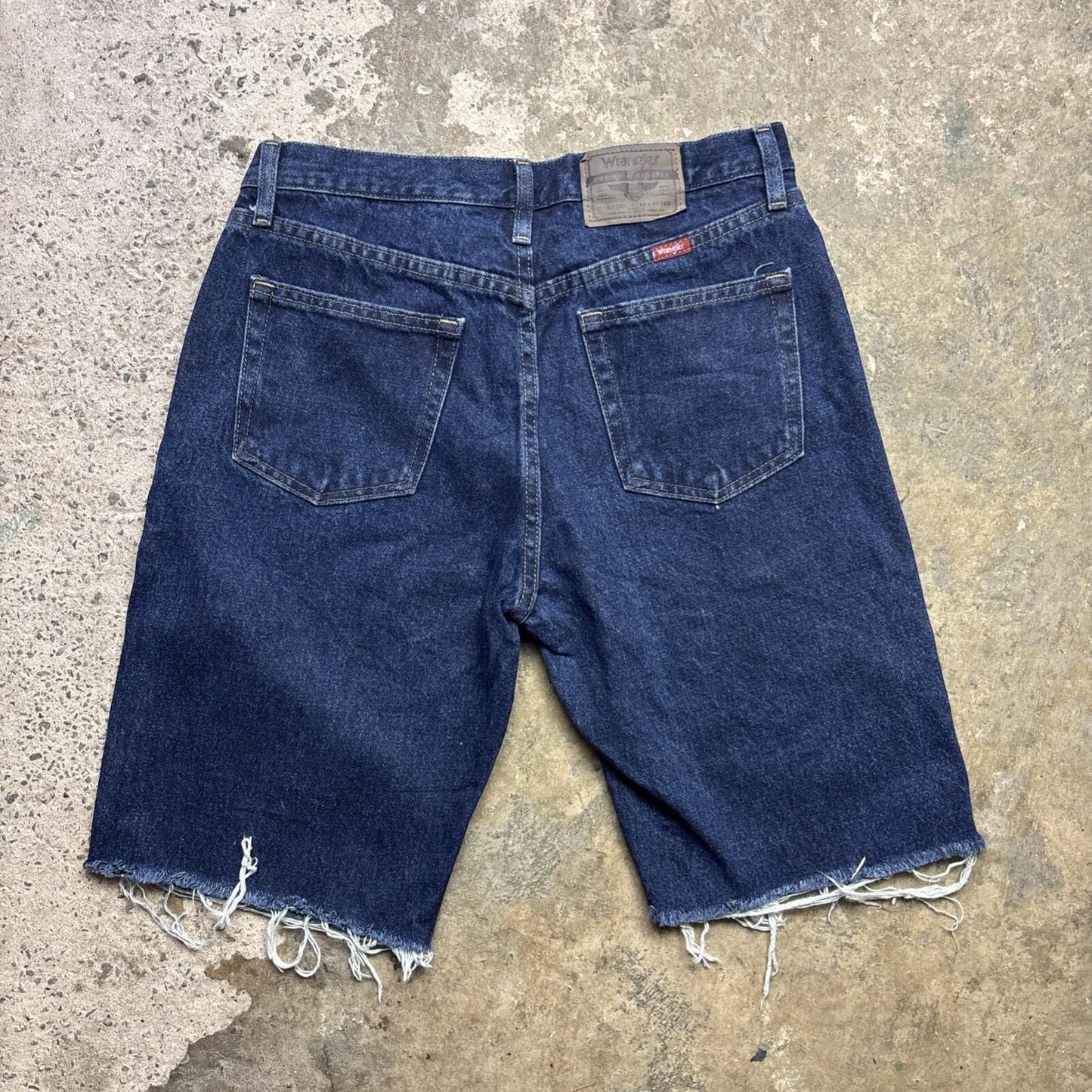 Blue Denim Wrangler Men’s Cut Off Shorts | W32
