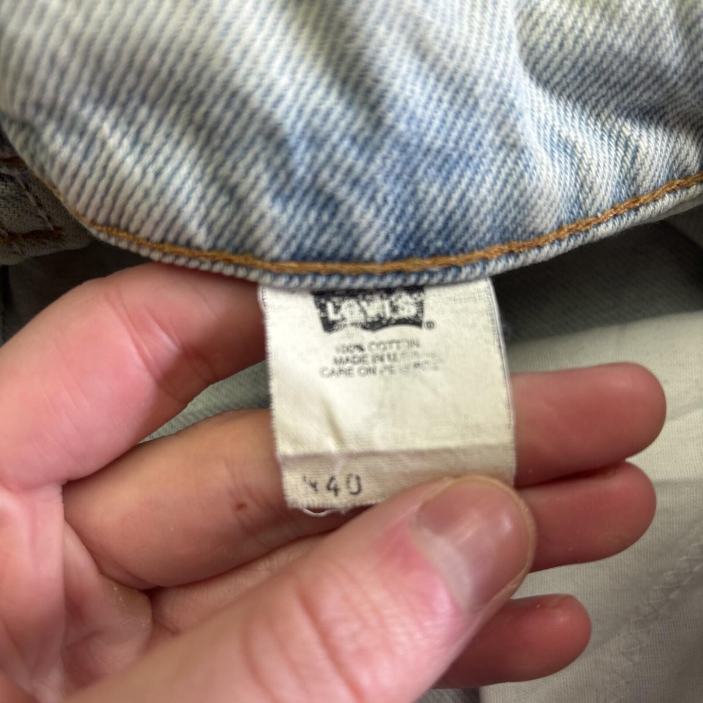 Light Blue Levi’s Denim Jean Shorts | W40