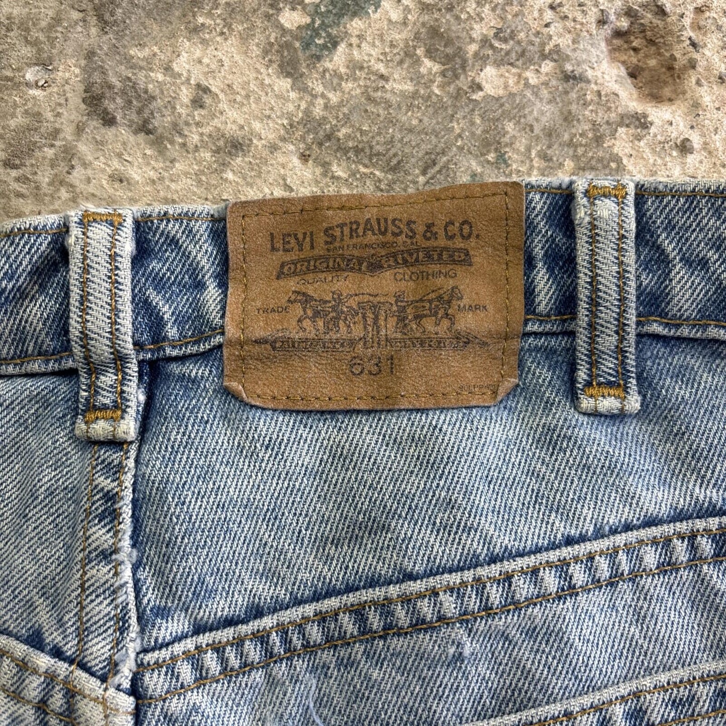 Light Blue Levi’s 631 Cut Off Denim Jean Shorts | W32