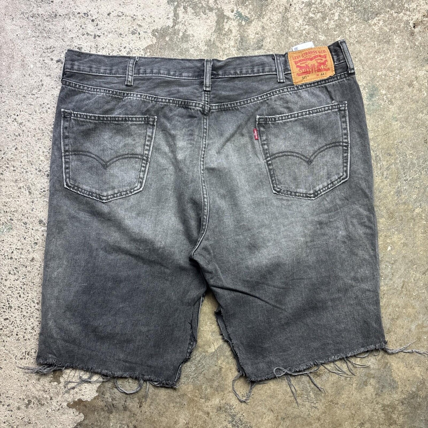 Distressed Grey Levi’s 511 Men’s Cut Off Shorts | W44