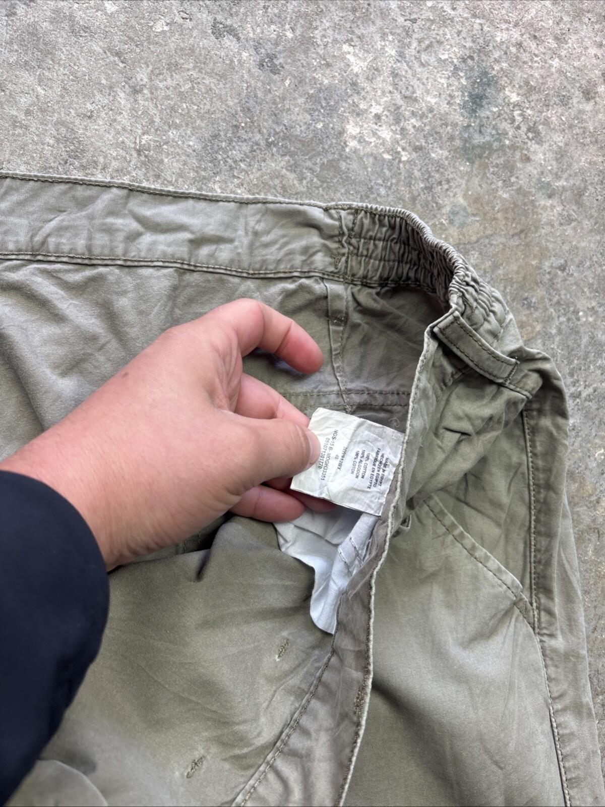Wrangler Men's Cream Cargo Shorts - W48