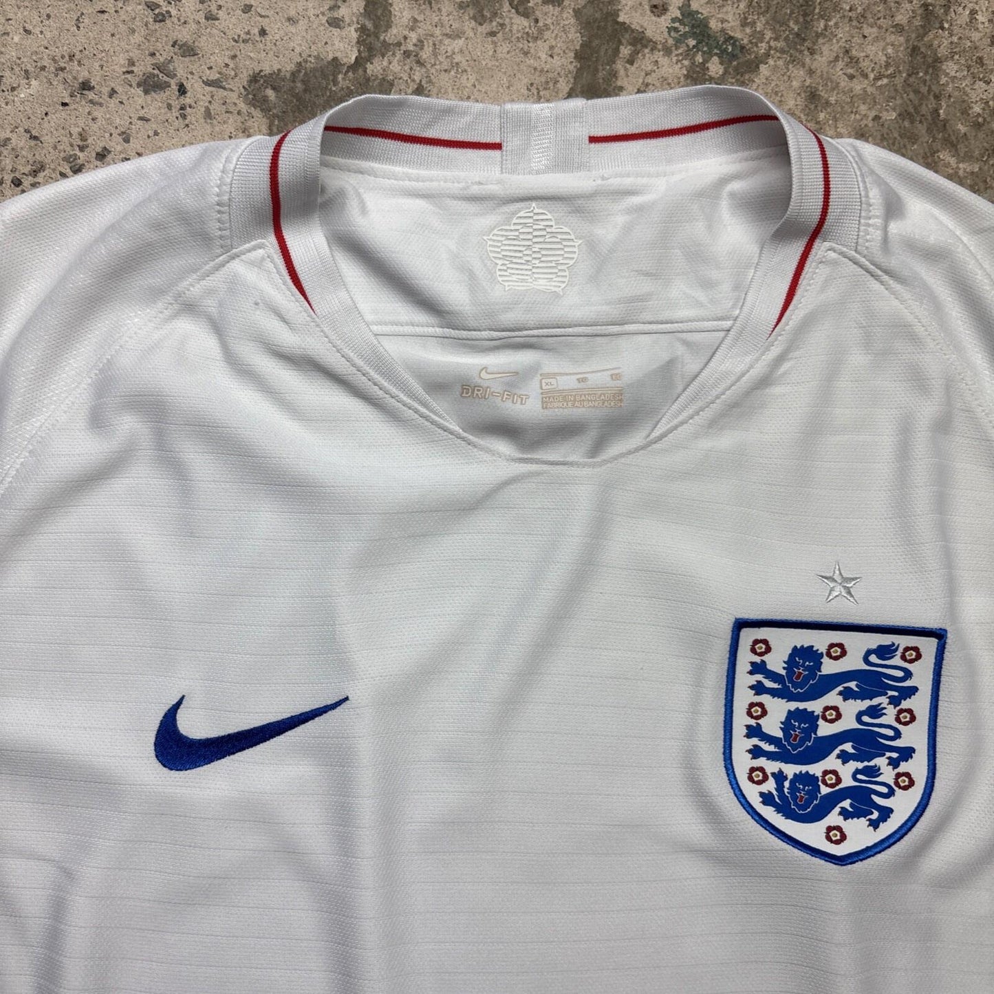 2018-19 White Nike England Home Football Men’s Shirt | XL