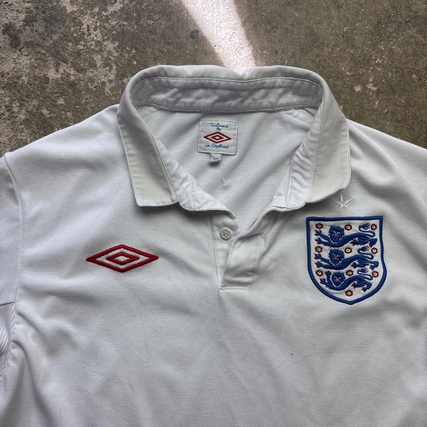 England Umbro 2009/10 White Home Men's Football Shirt | M / C40