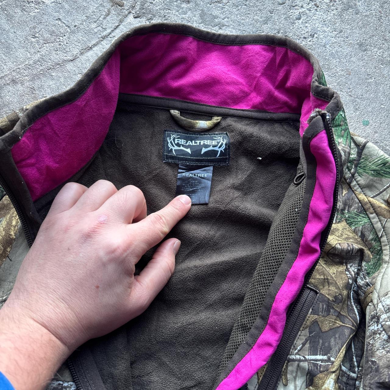 Realtree active jacket with pink detail - M
