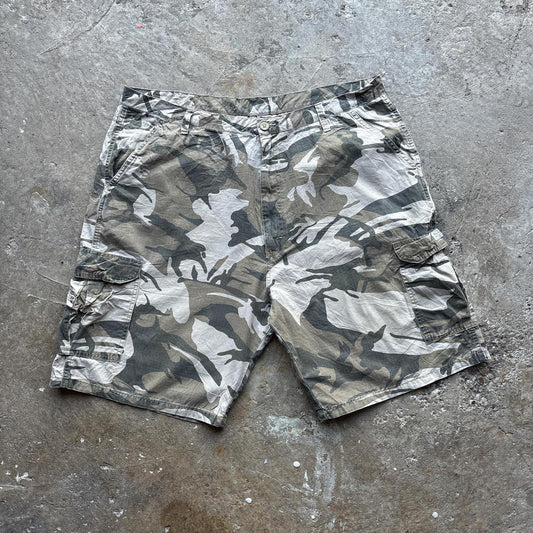 Camo Wrangler cargo shorts