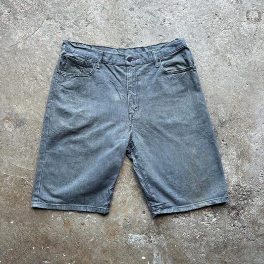 Grey Levi’s 569 shorts