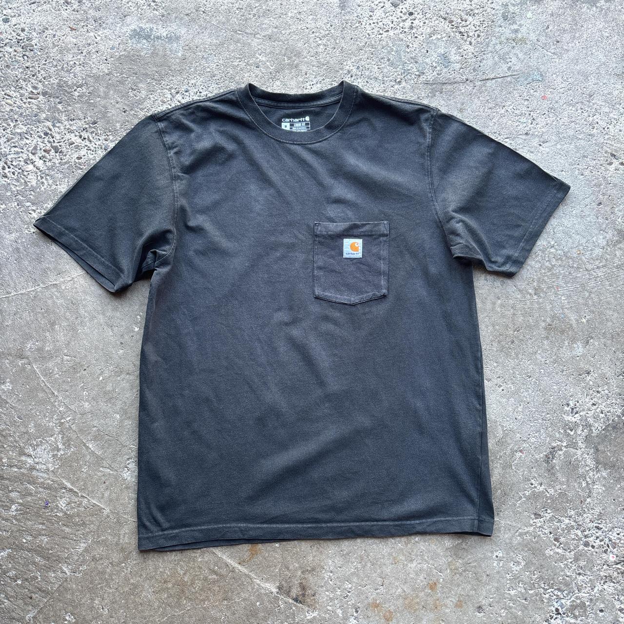 Washed black Carhartt single pocket t-shirt - M