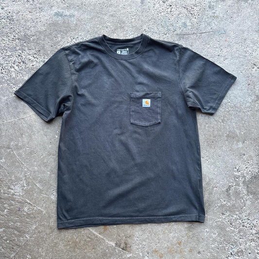 Washed black Carhartt single pocket t-shirt - M
