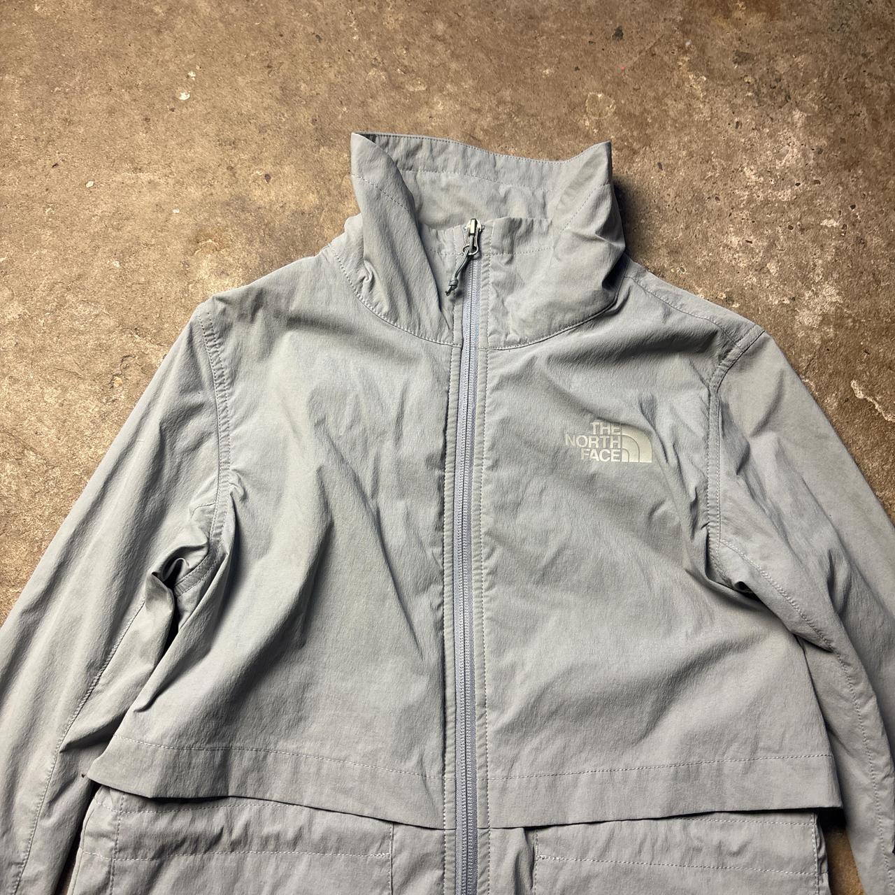 Grey The North Face activewear jacket - XS