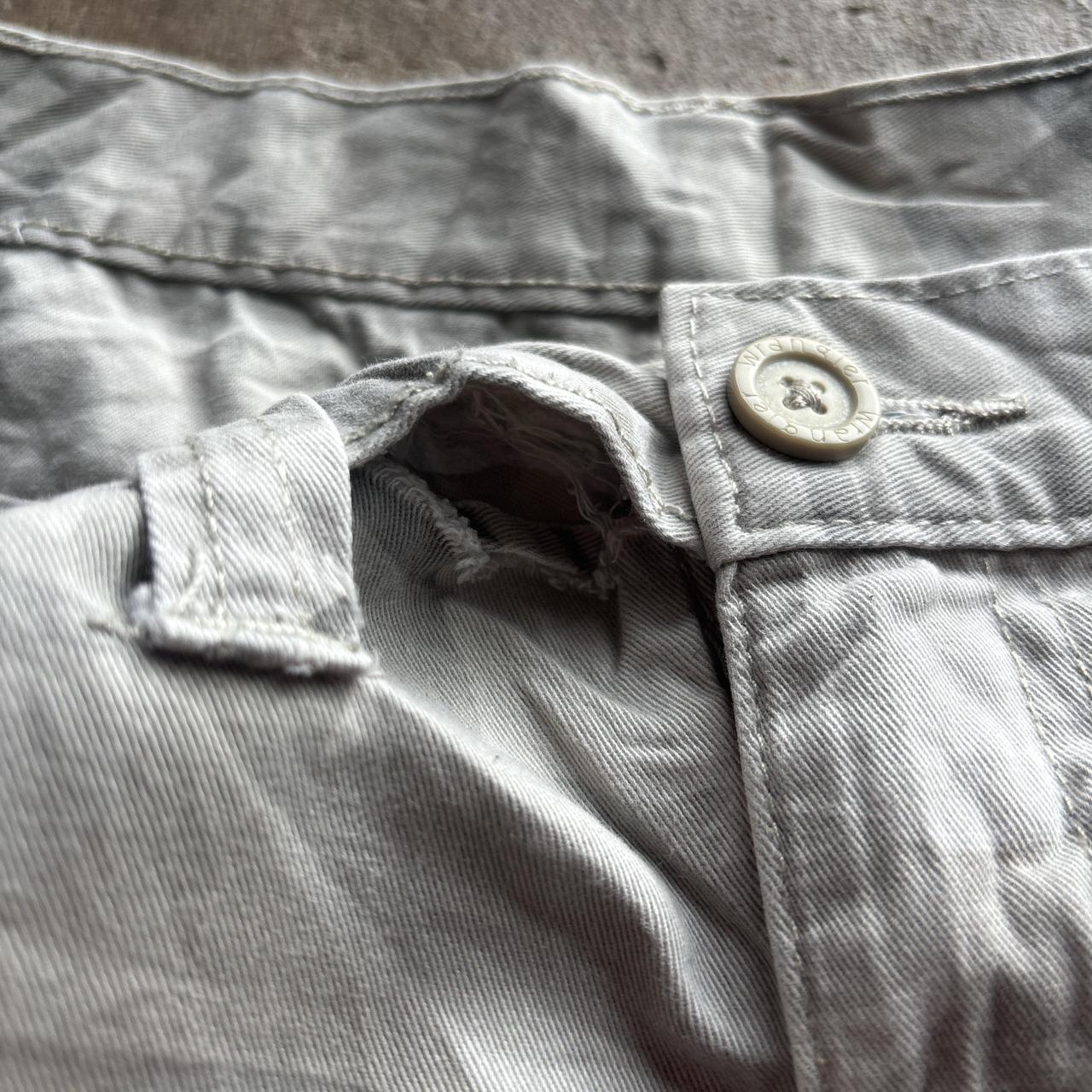 Grey Camo Wrangler Cargo Shorts - W44
