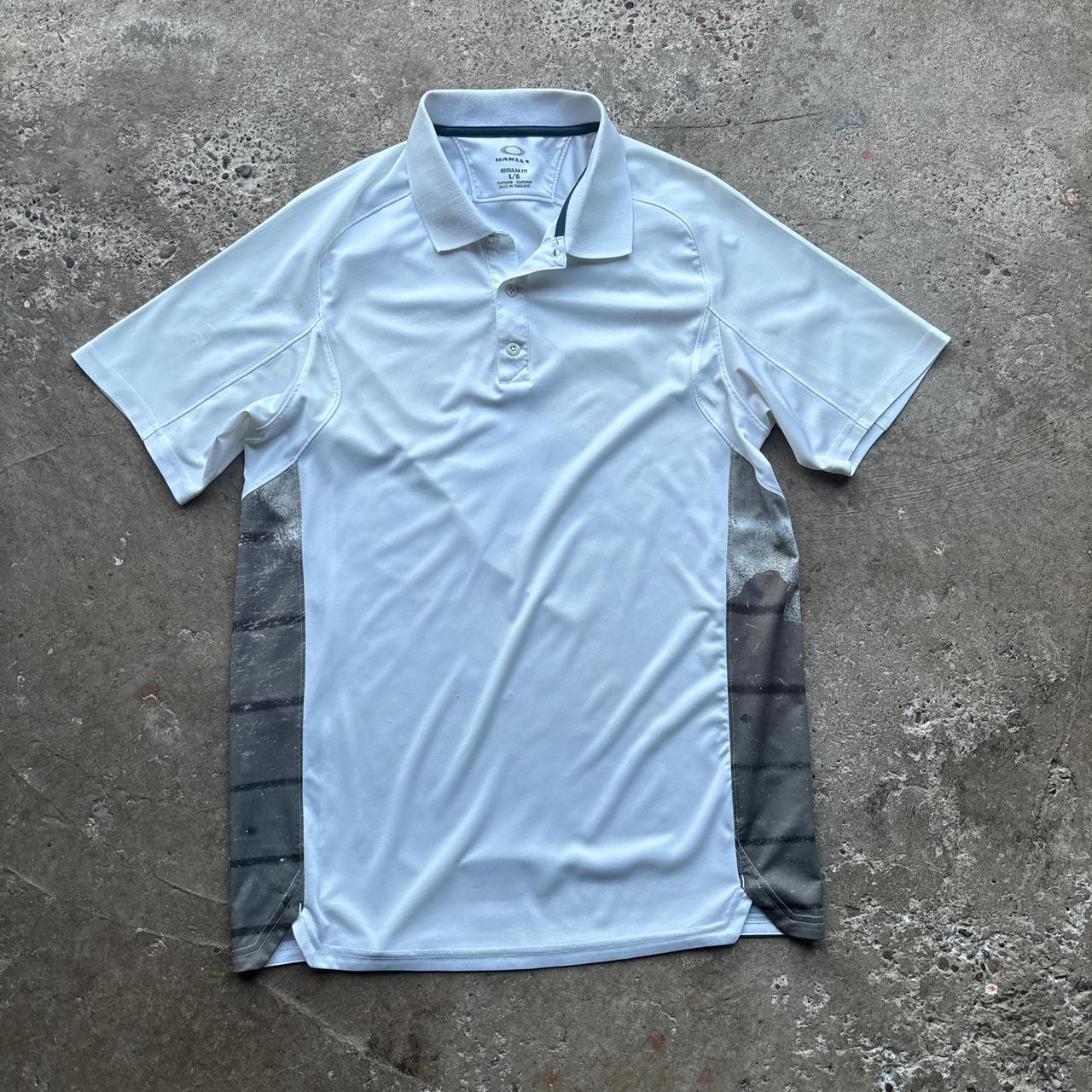 White Oakley activewear polo shirt - L