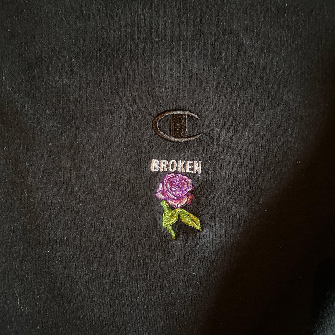 Black Crewneck Champion Sweatshirt - L