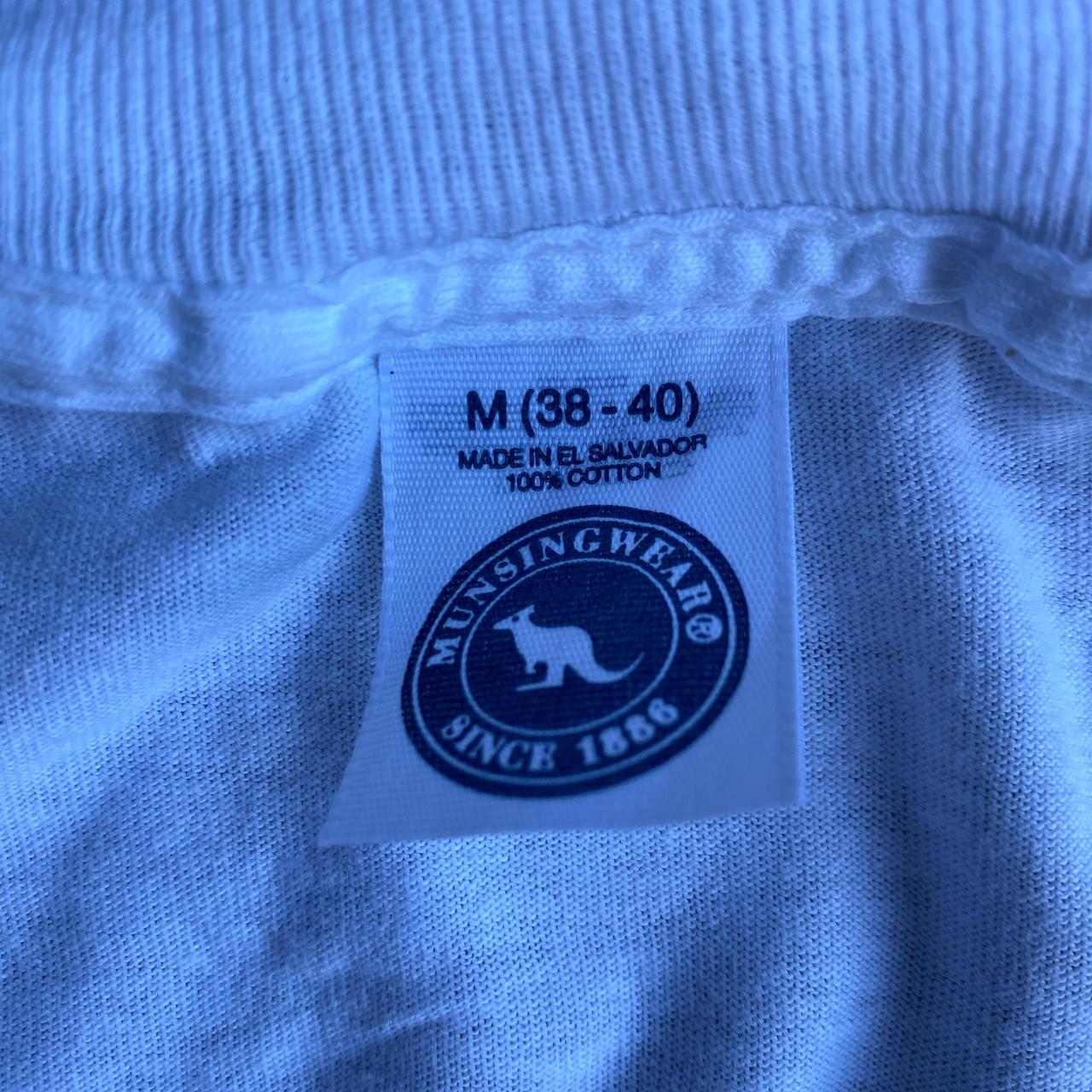 White Single Stitch Munsingwear T-Shirt - M