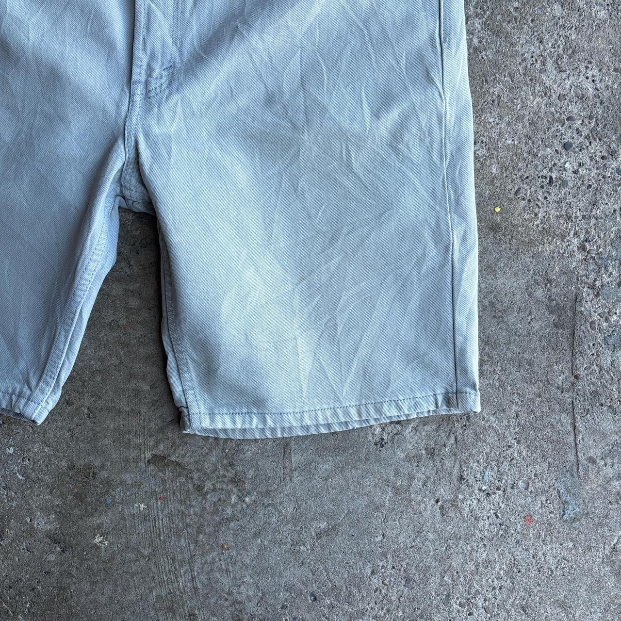 Light Grey Levi’s 505 Denim Shorts (Jorts)
