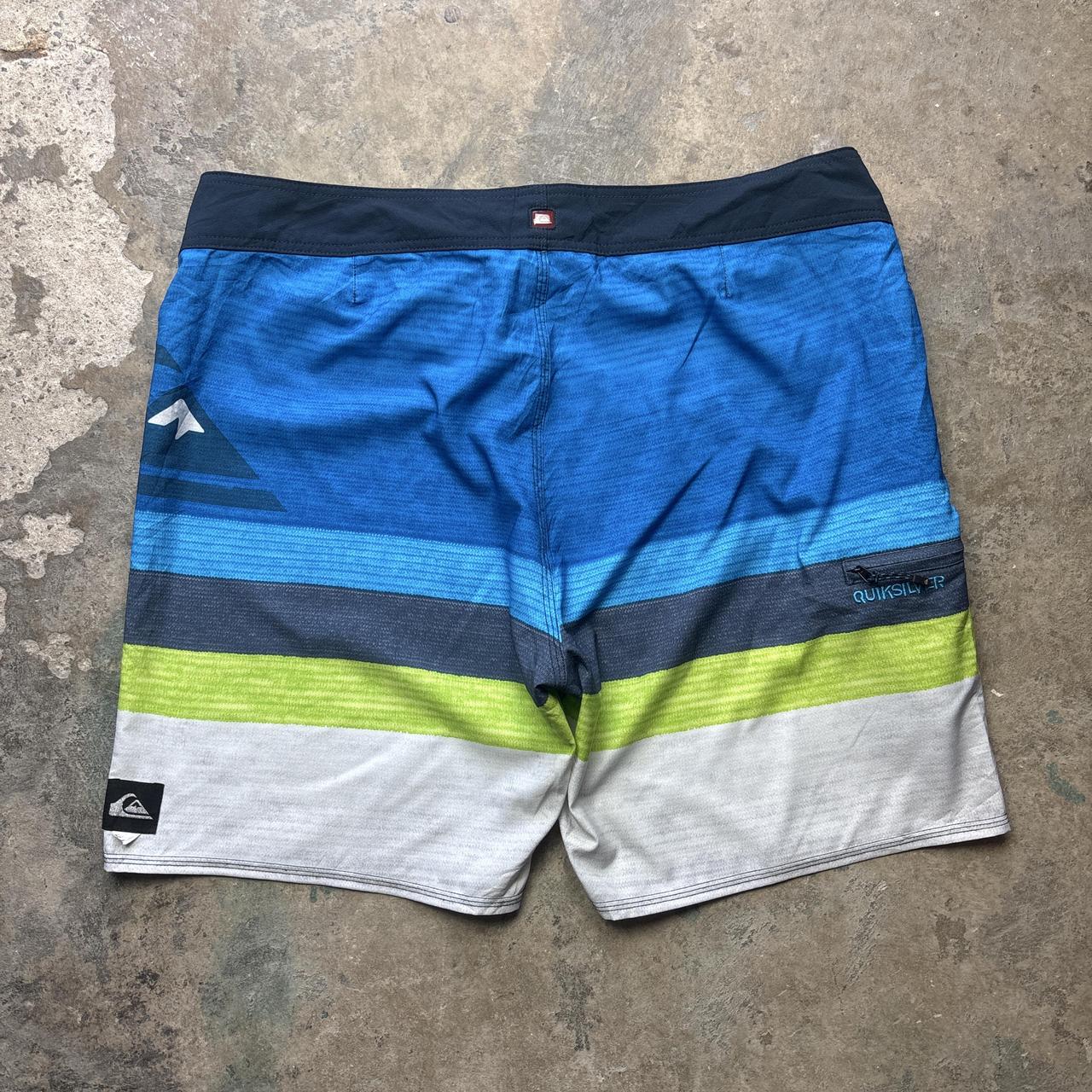 00s Blue Quiksilver board shorts - W38