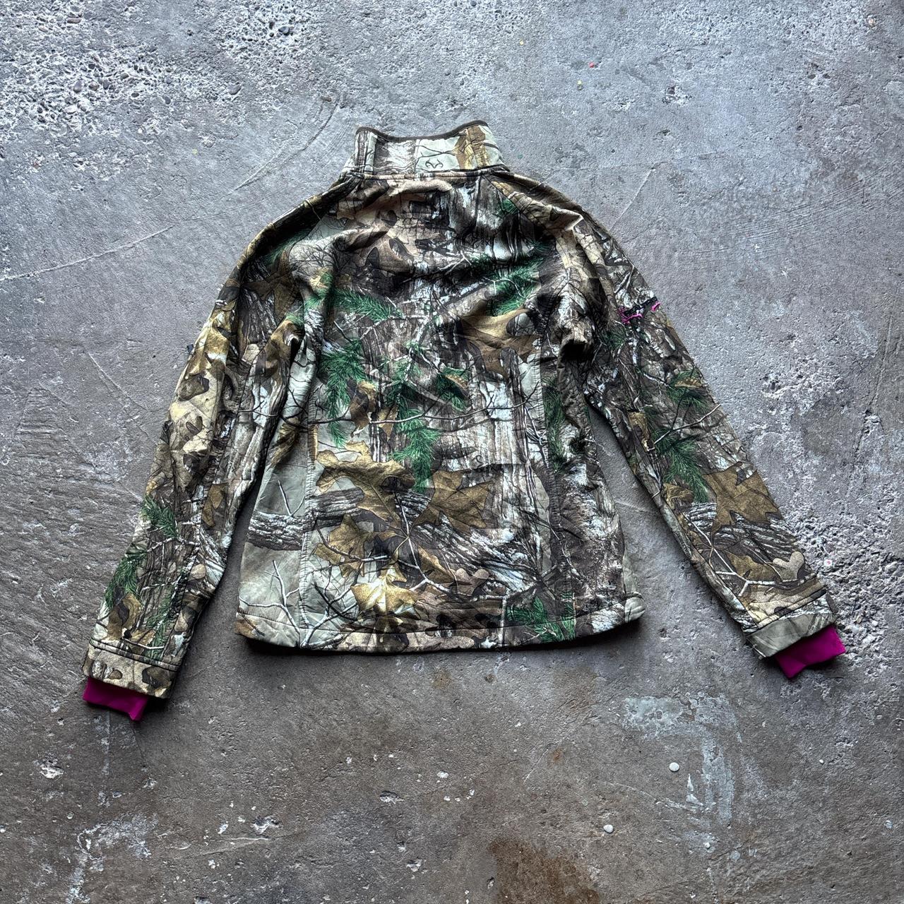 Realtree active jacket with pink detail - M