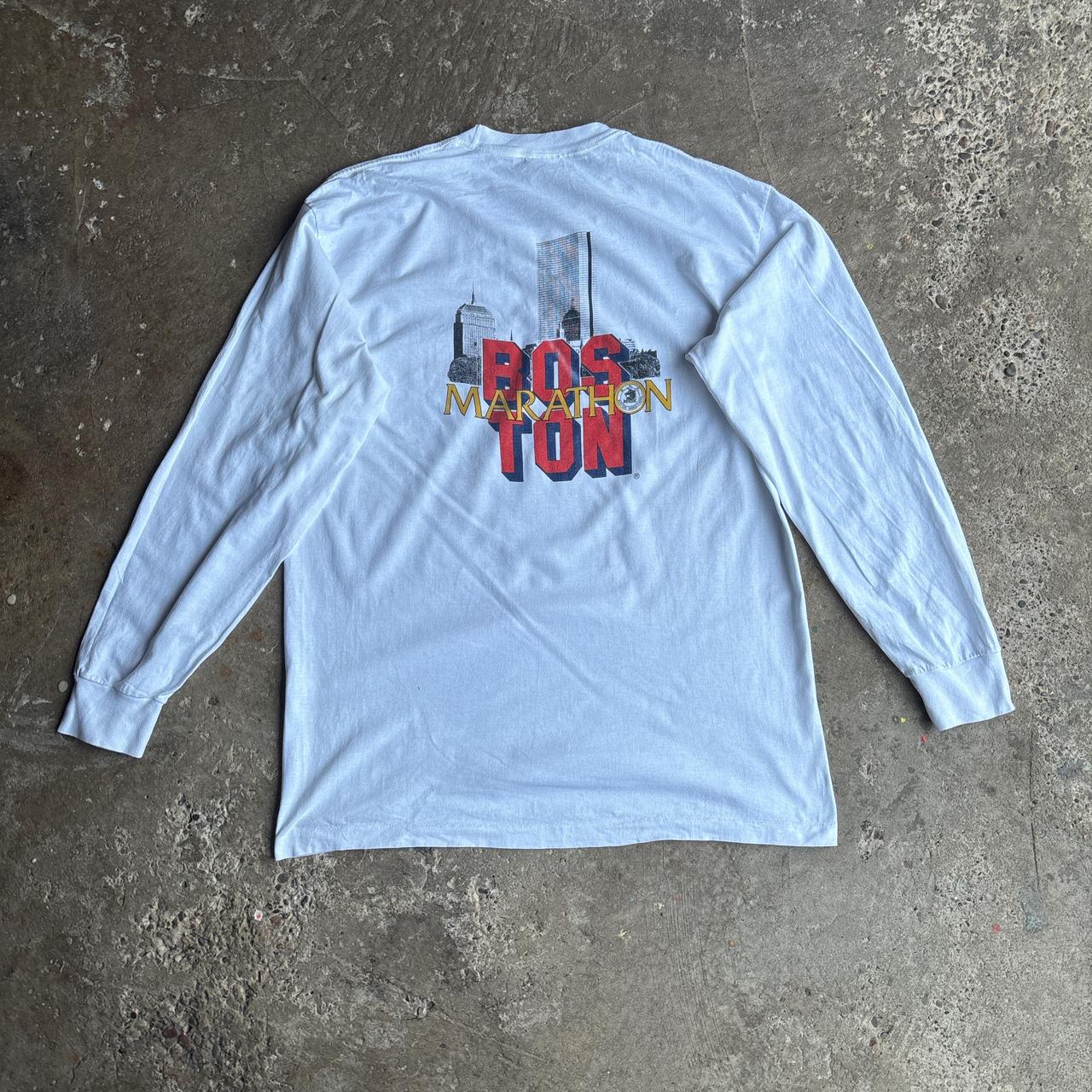 White Boston Marathon Long Sleeve Graphic T-Shirt - XL
