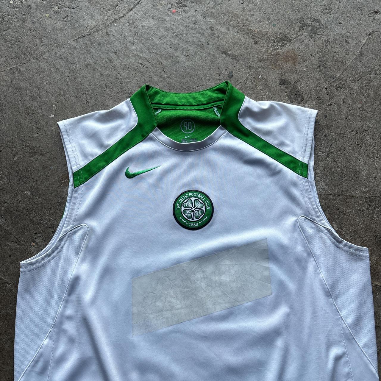 00s Celtic Nike T90 activewear vest - L