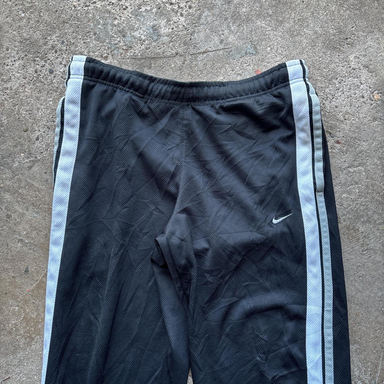 Black and white 00s Nike track pants