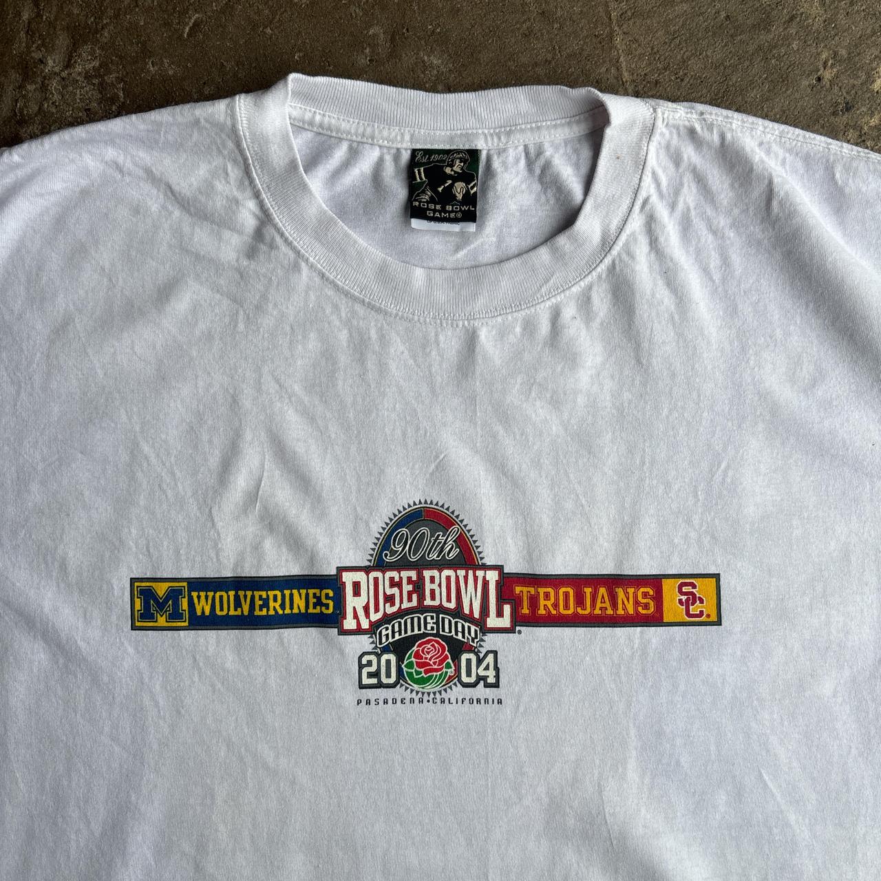 Vintage White Graphic Rose Bowl 2004 T-Shirt - XL