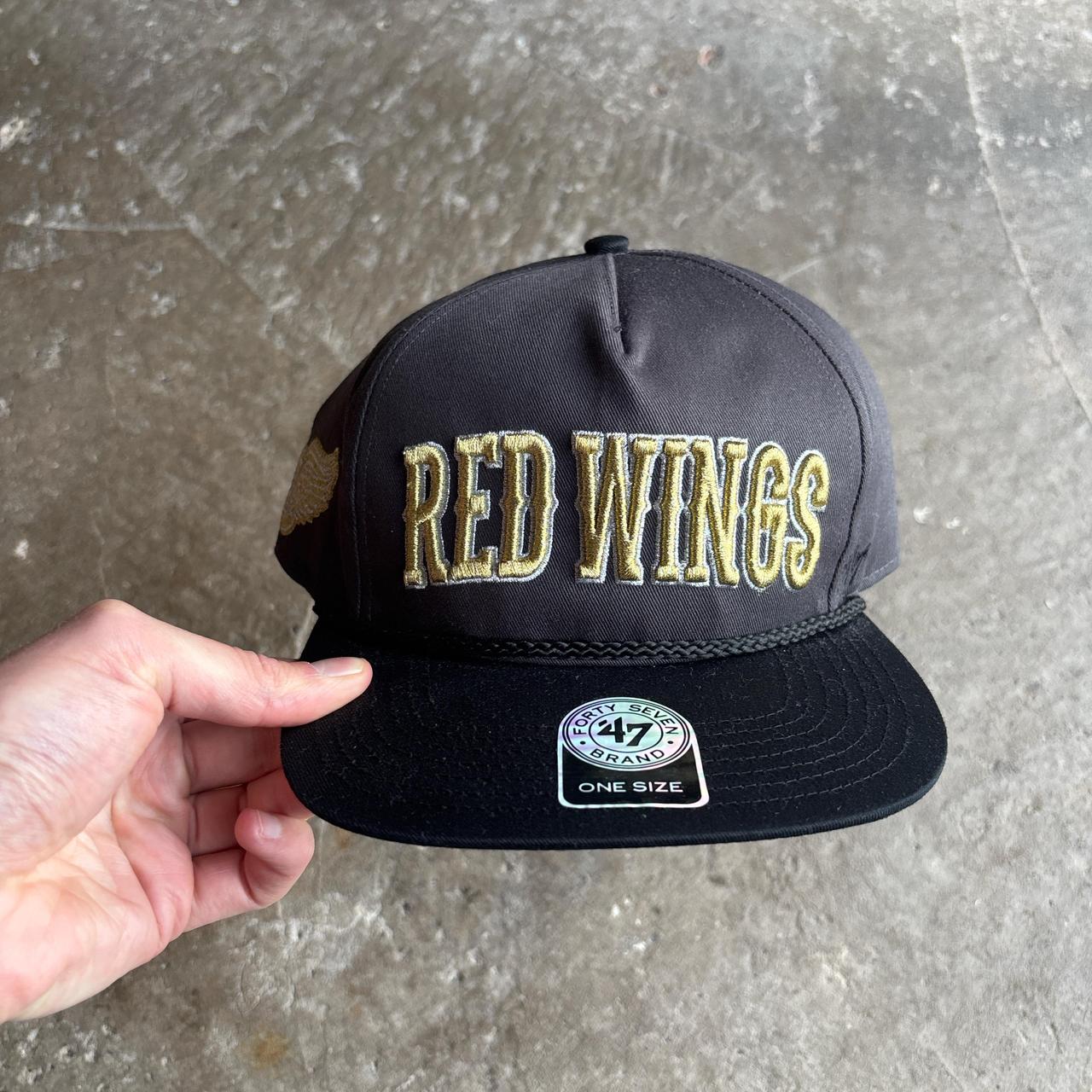 Grey Detroit Red Wings Snap Back (Forty Seven)