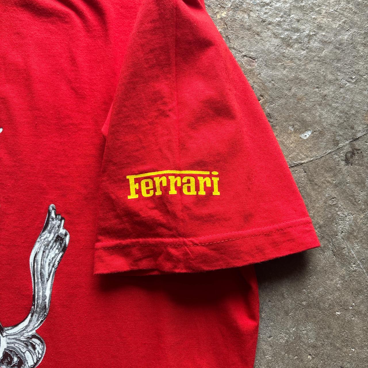 90s Red Ferrari T-shirt - L