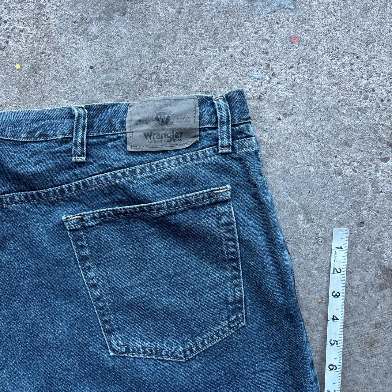 Blue denim Wrangler shorts