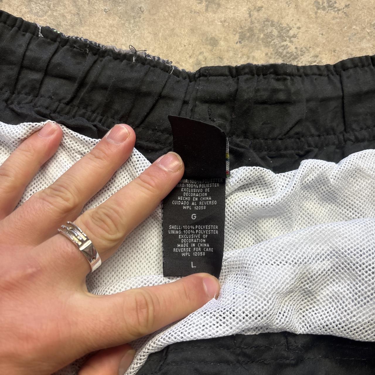 Grey Y2K chequered board shorts from Maui & Sons - W36/L