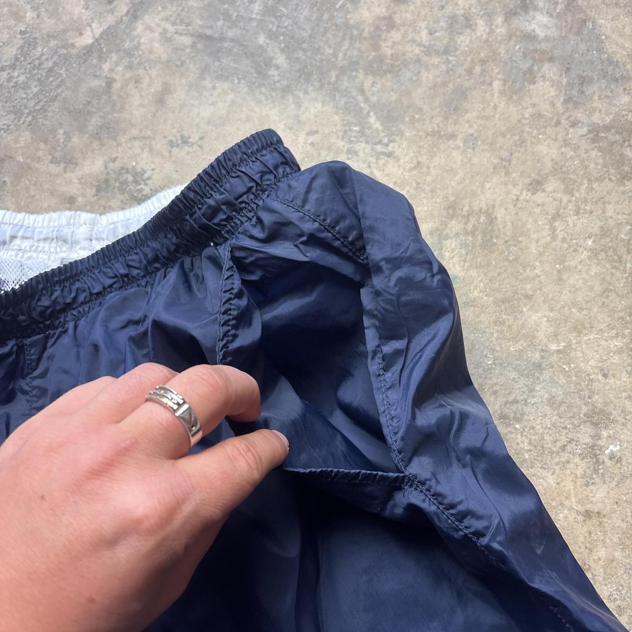 00s Navy Nike Activewear Shorts - XL