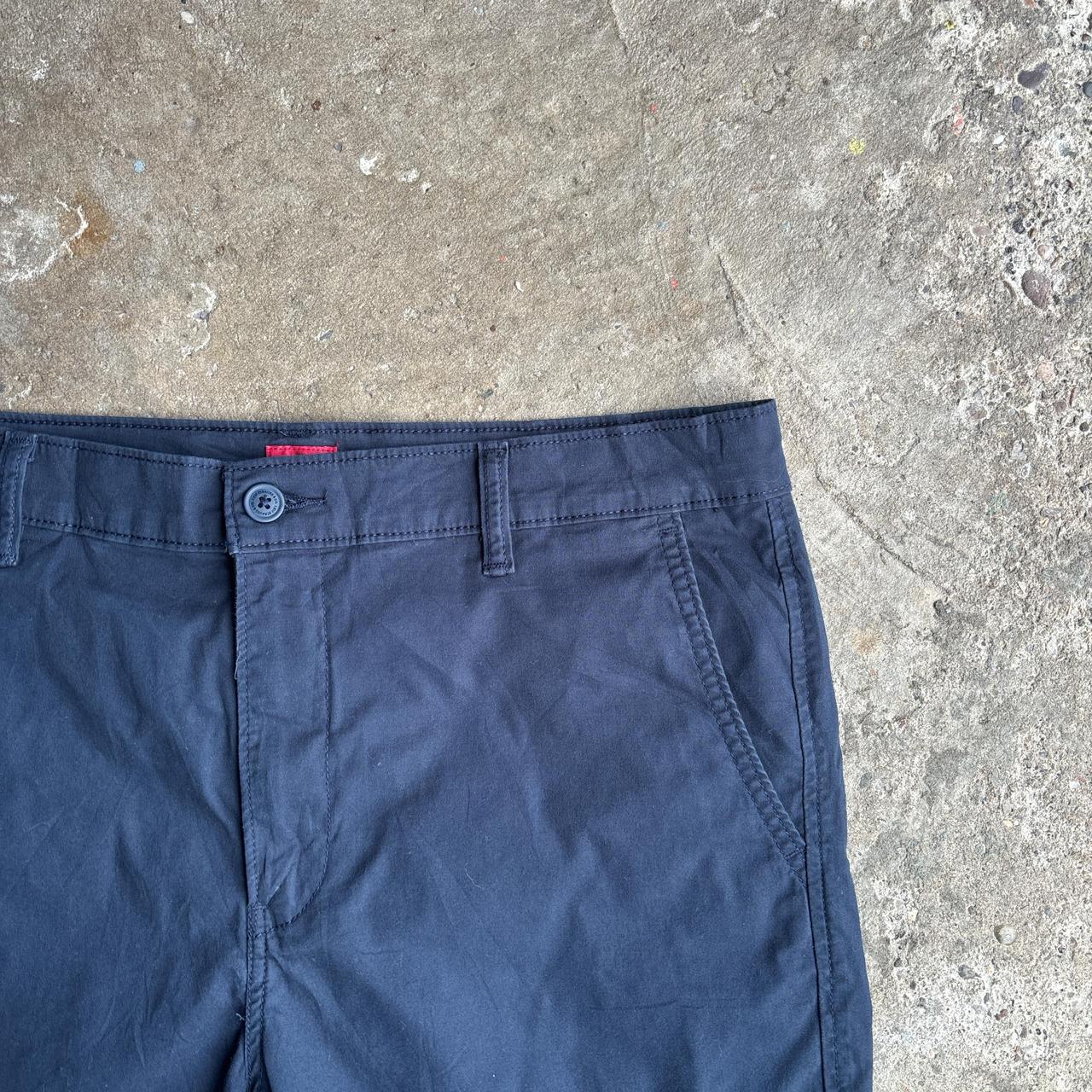 Navy Levi’s Chino Shorts - W34