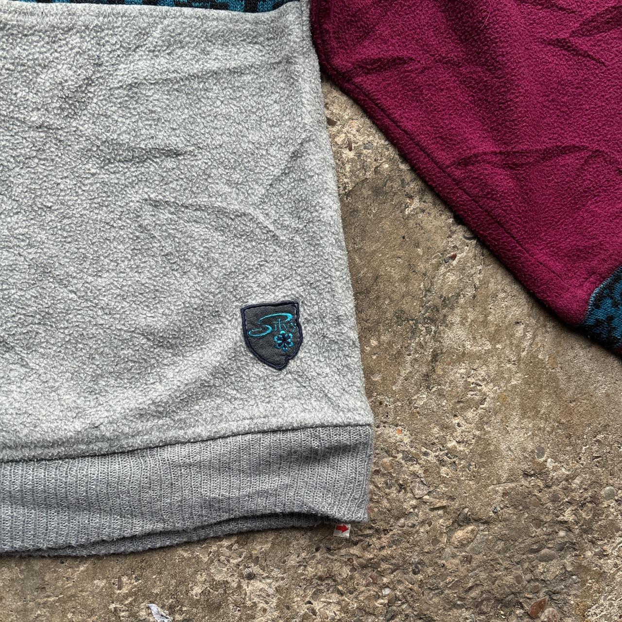 Grey and burgundy Polarite x Walking by Silvy fleece