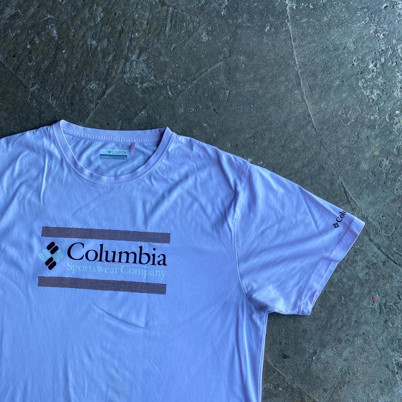 Light Pink Columbia Graphic T-Shirt - L